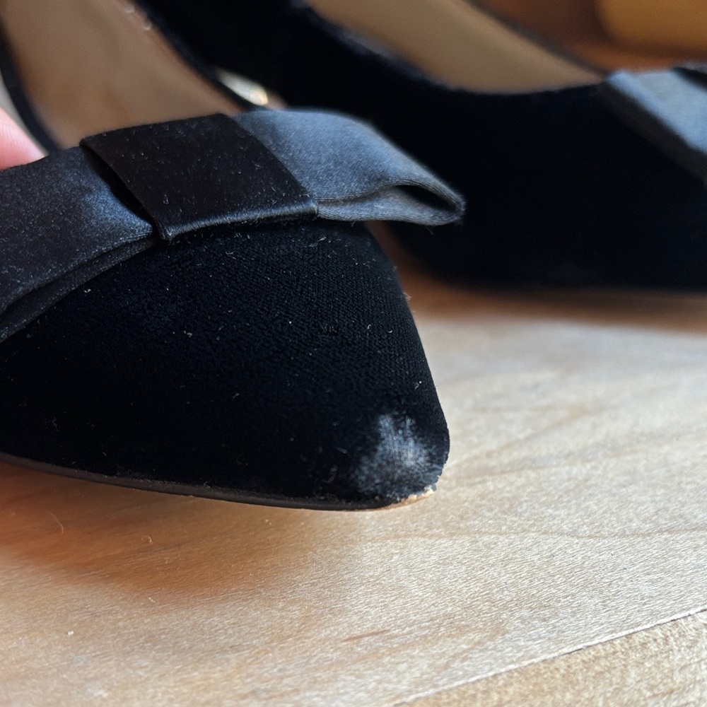 Chic Black Velvet Heels with Bow Metallic Block Heel - Picture 3 of 5